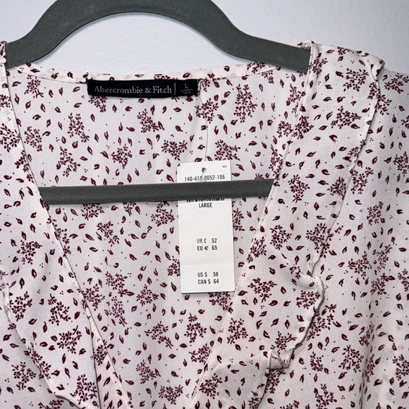 Abercrombie Women’s Blouse - Picture 3 of 3